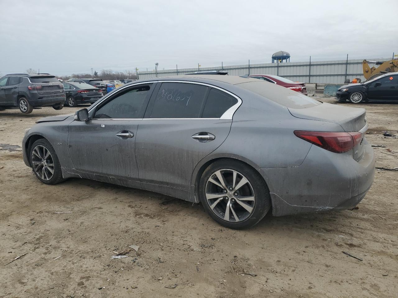 2018 INFINITI Q50 LUXE - Image 2