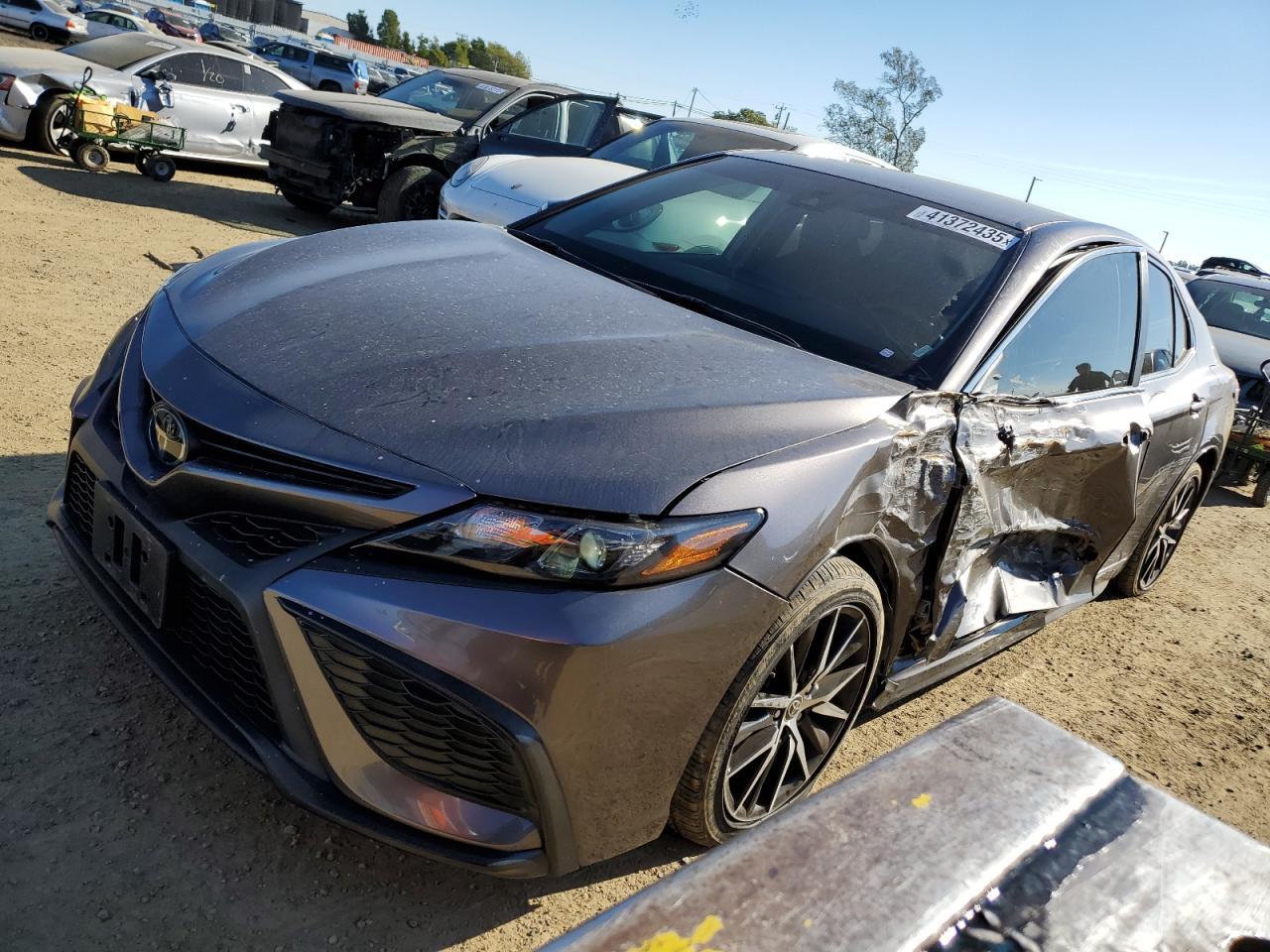 2021 TOYOTA CAMRY SE