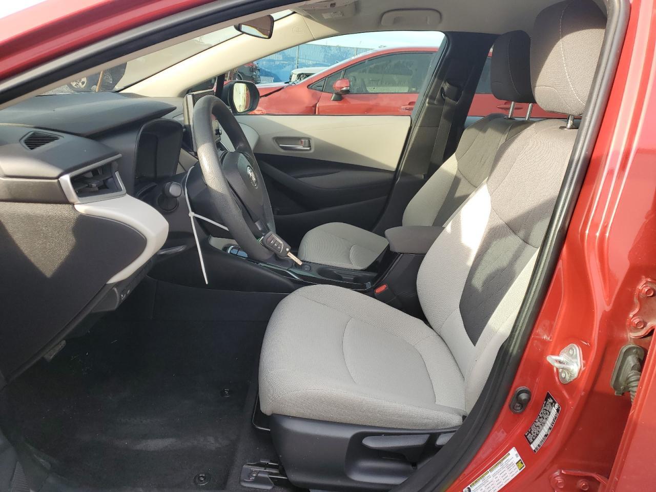 2020 TOYOTA COROLLA LE - Image 7
