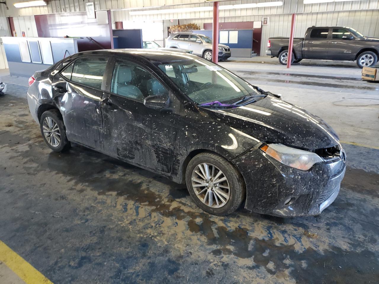 2015 TOYOTA COROLLA L - Image 4