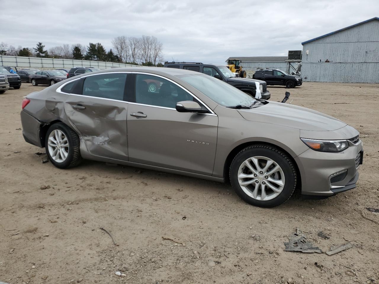 2017 CHEVROLET MALIBU LT - Фото 4