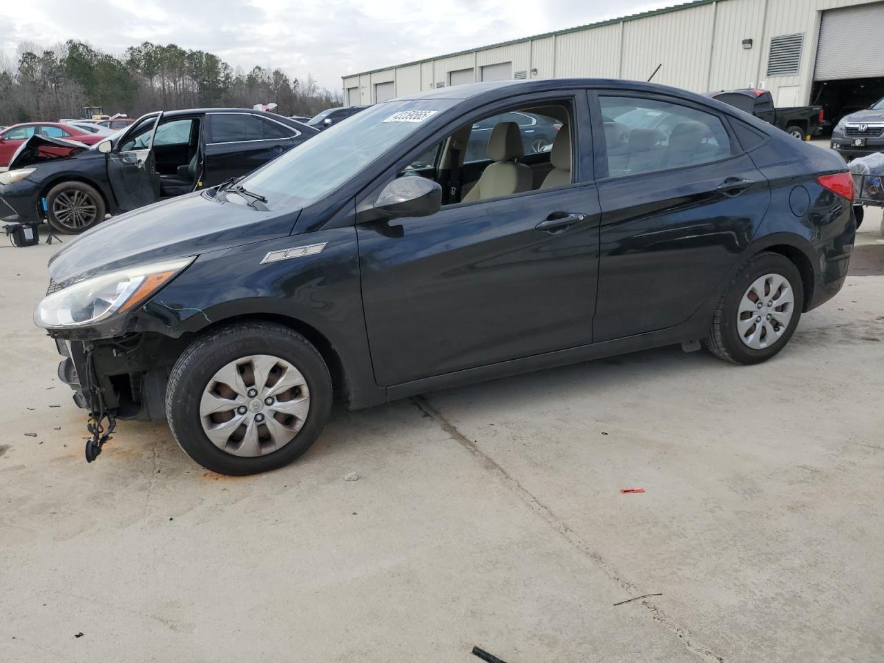 2016 HYUNDAI ACCENT SE