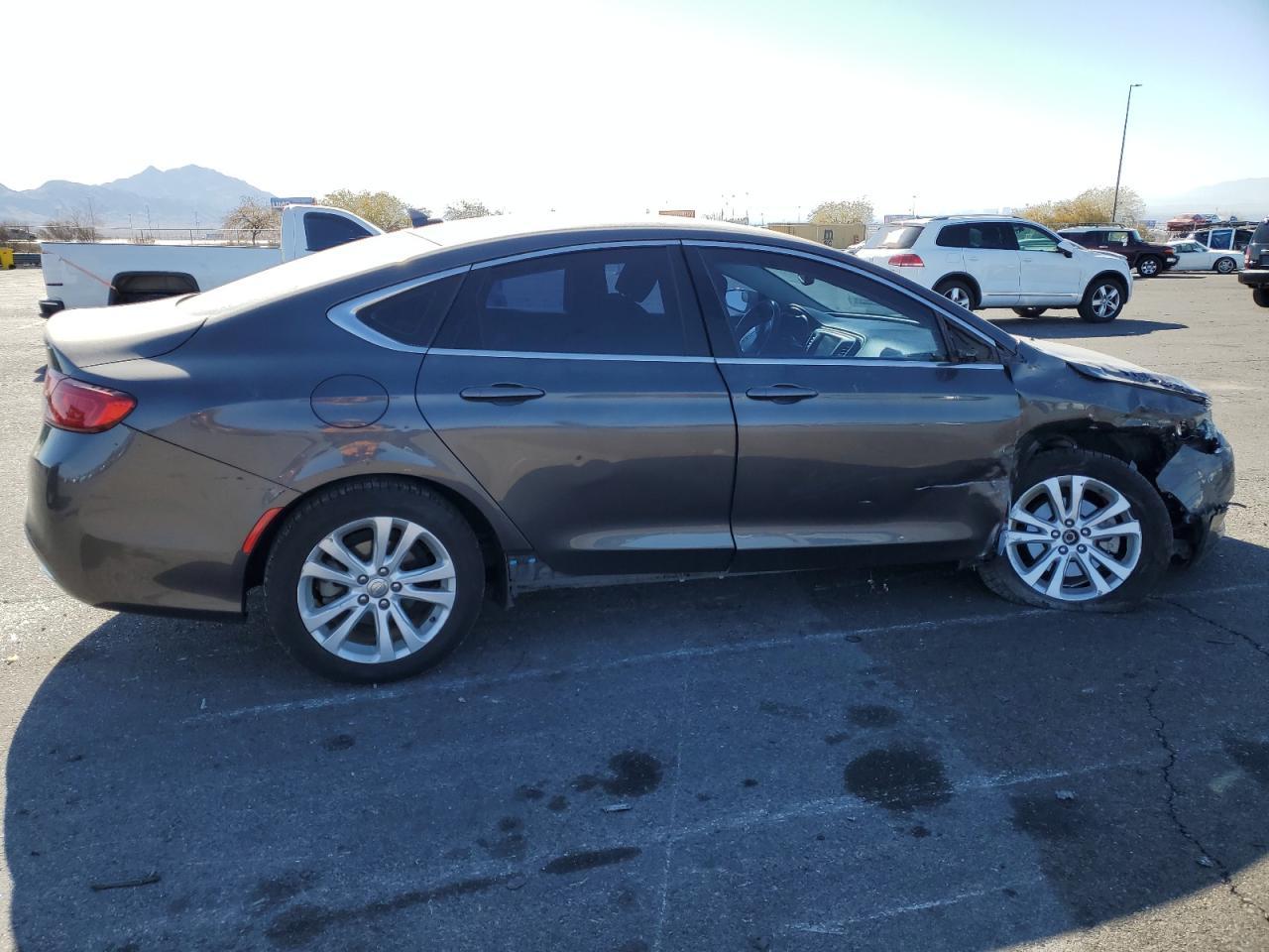 2015 CHRYSLER 200 LIMITE - Image 3