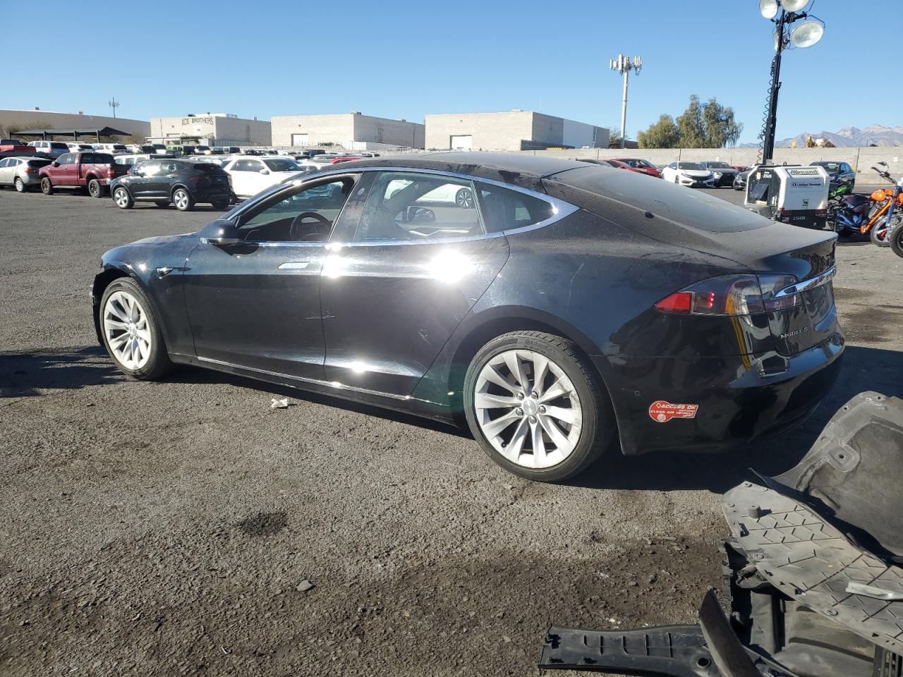 2017 TESLA MODEL S - Image 2