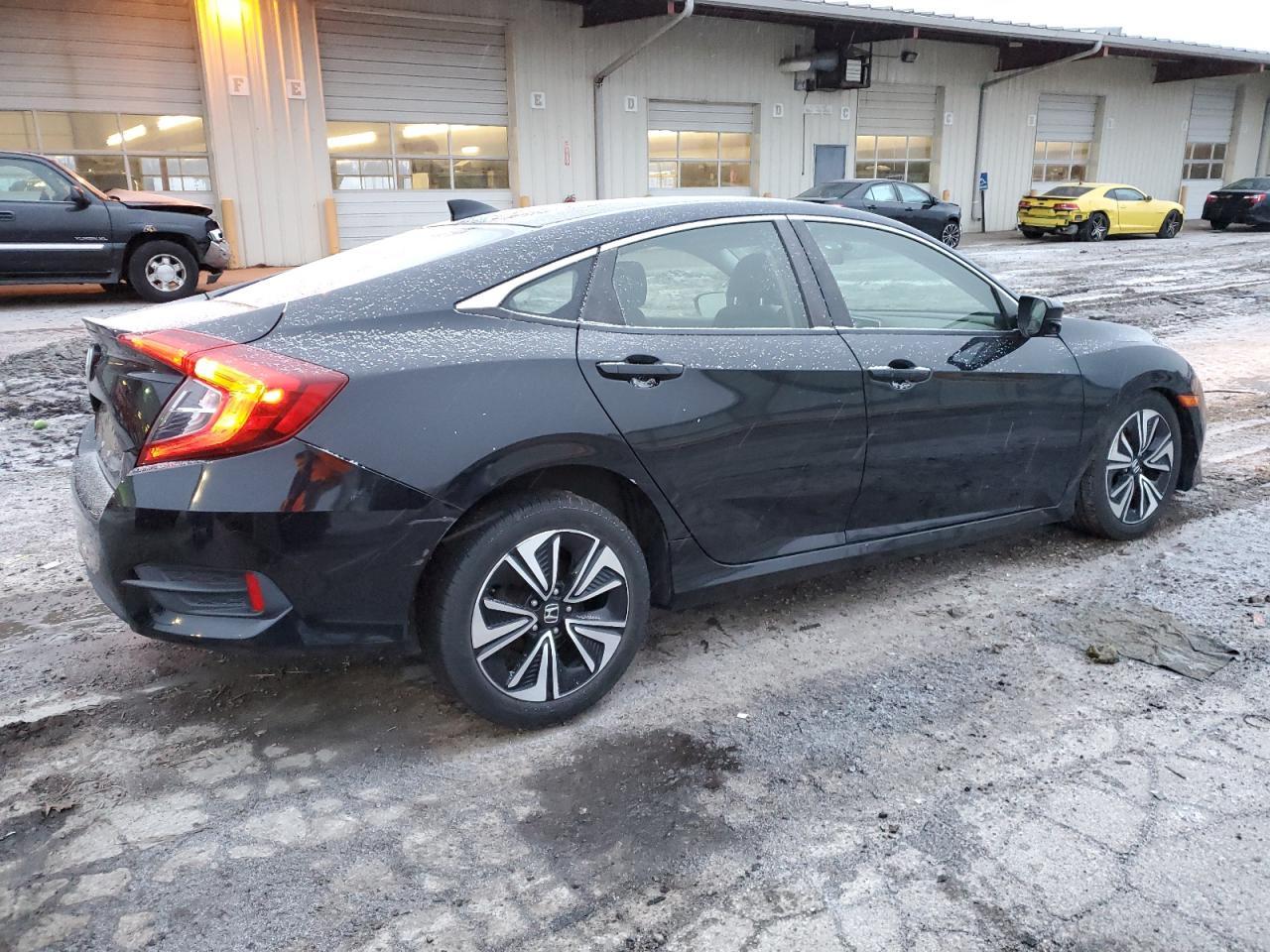 2018 HONDA CIVIC EX - Фото 3