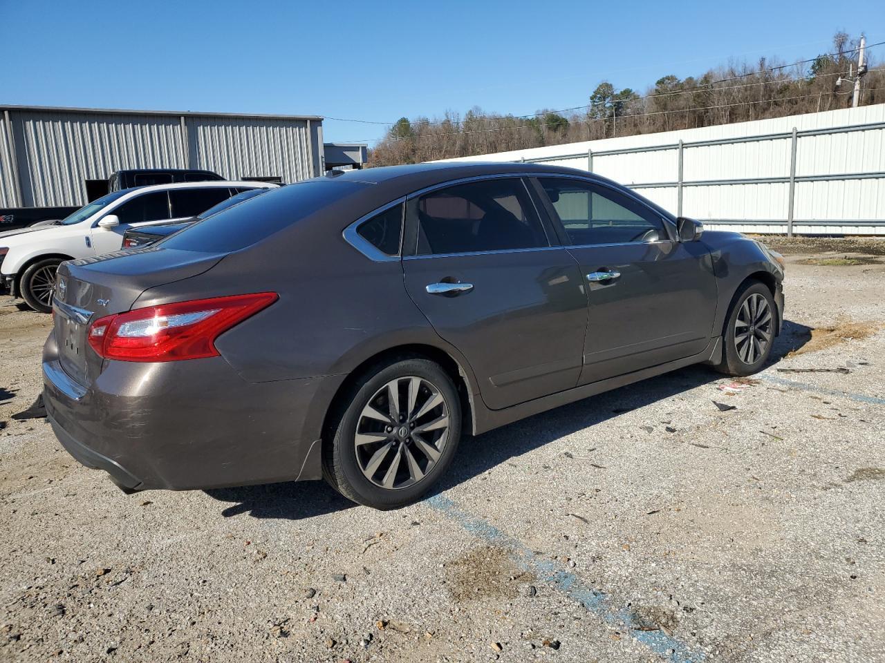 2016 NISSAN ALTIMA 2.5 - Фото 3