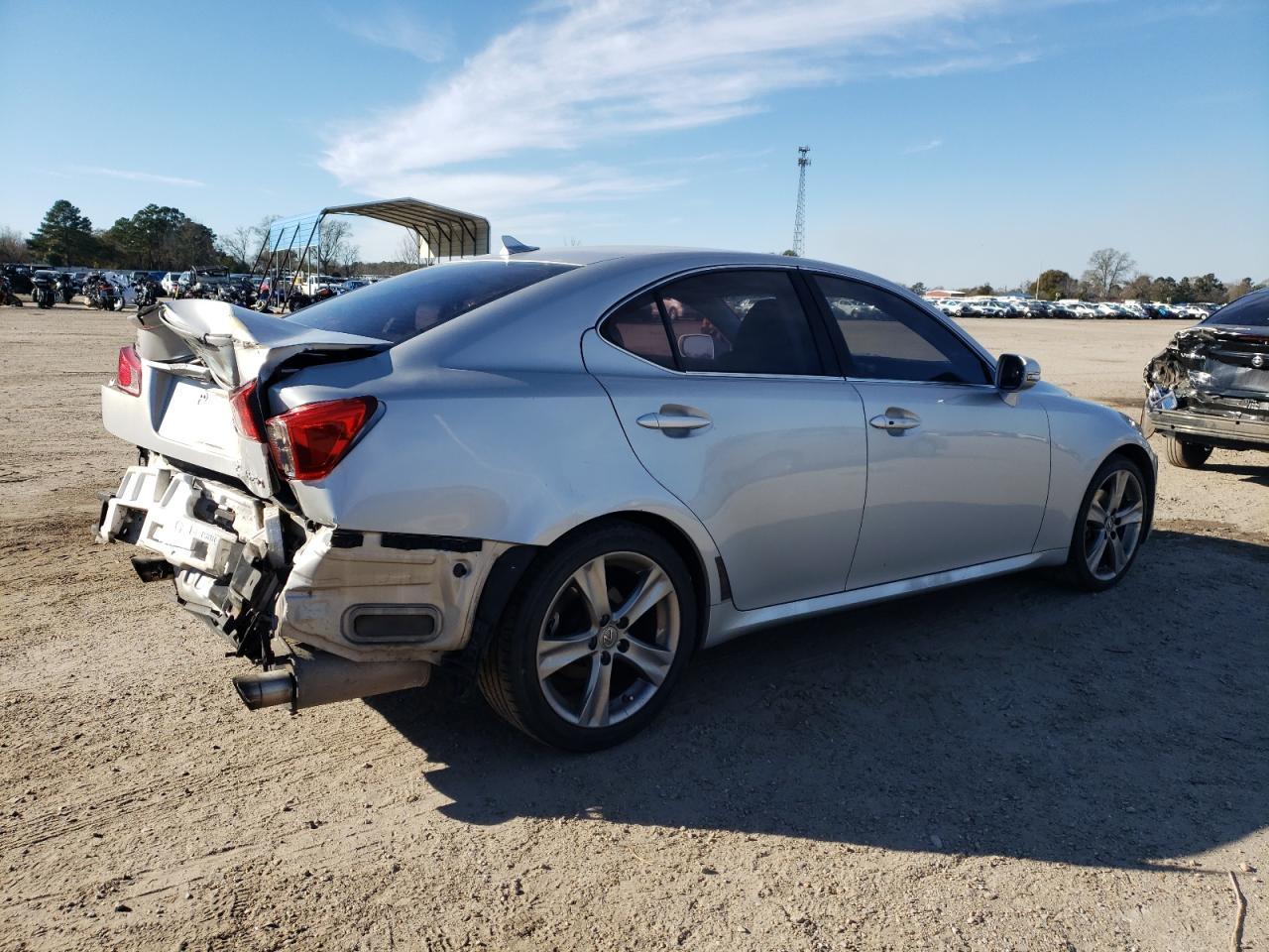 2011 LEXUS IS 250 - Фото 3