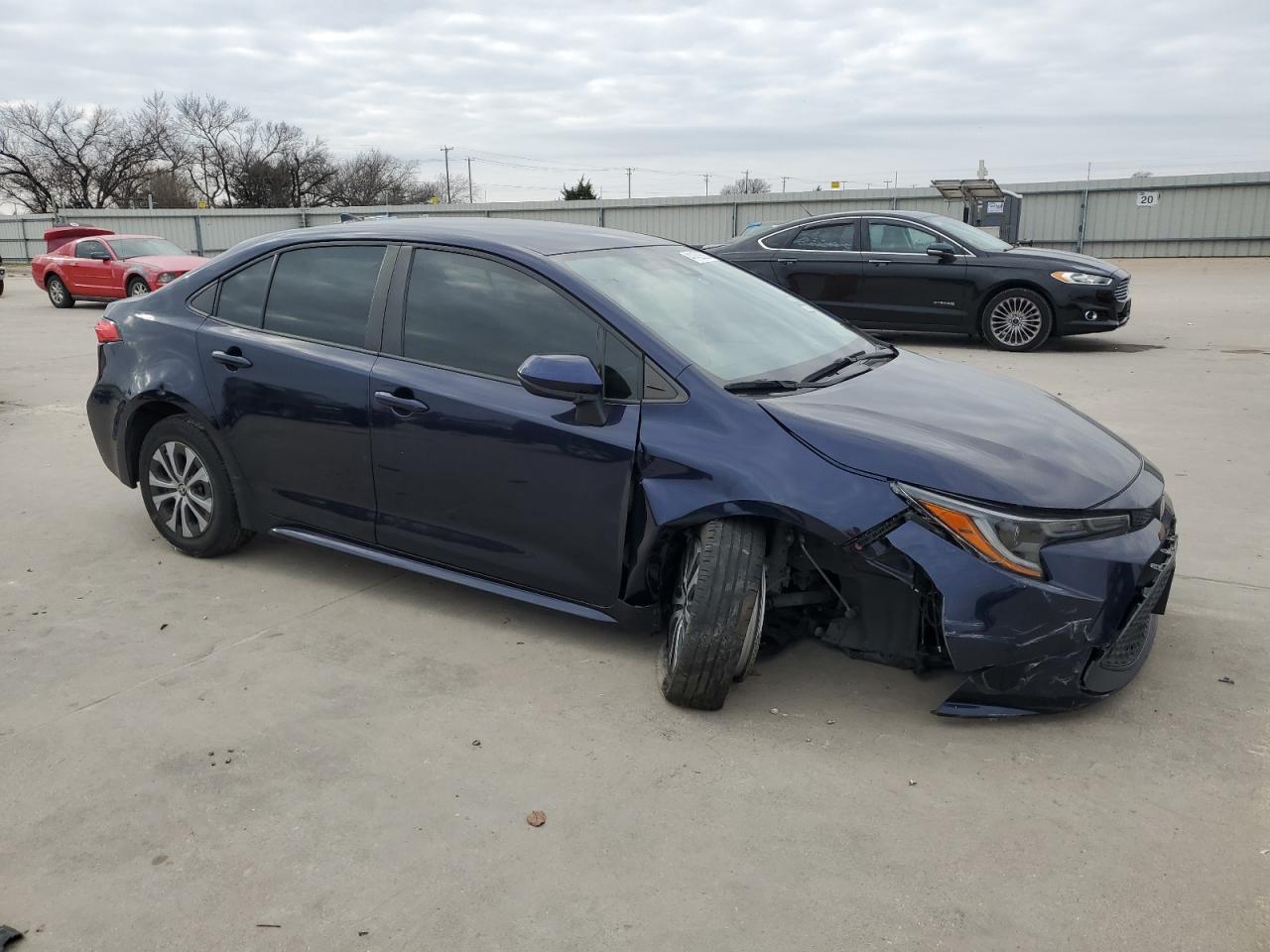 2022 TOYOTA COROLLA LE - Image 4