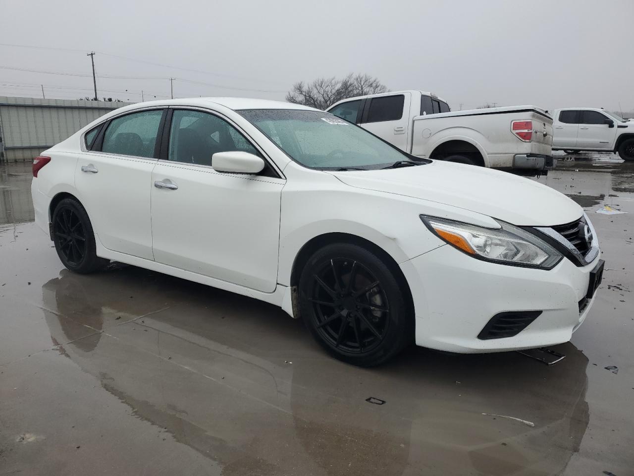 2018 NISSAN ALTIMA 2.5 - Image 4