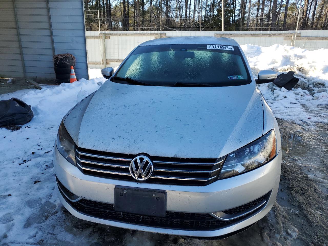 2014 VOLKSWAGEN PASSAT S - Фото 5