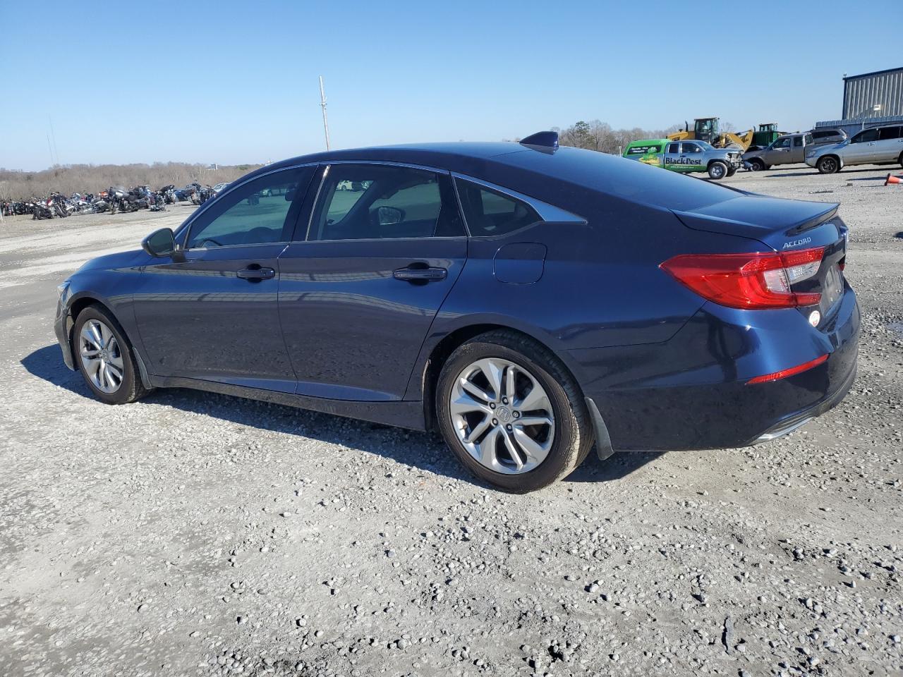 2018 HONDA ACCORD LX - Image 2
