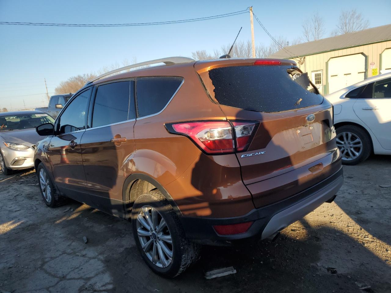 2017 FORD ESCAPE TIT - Image 2