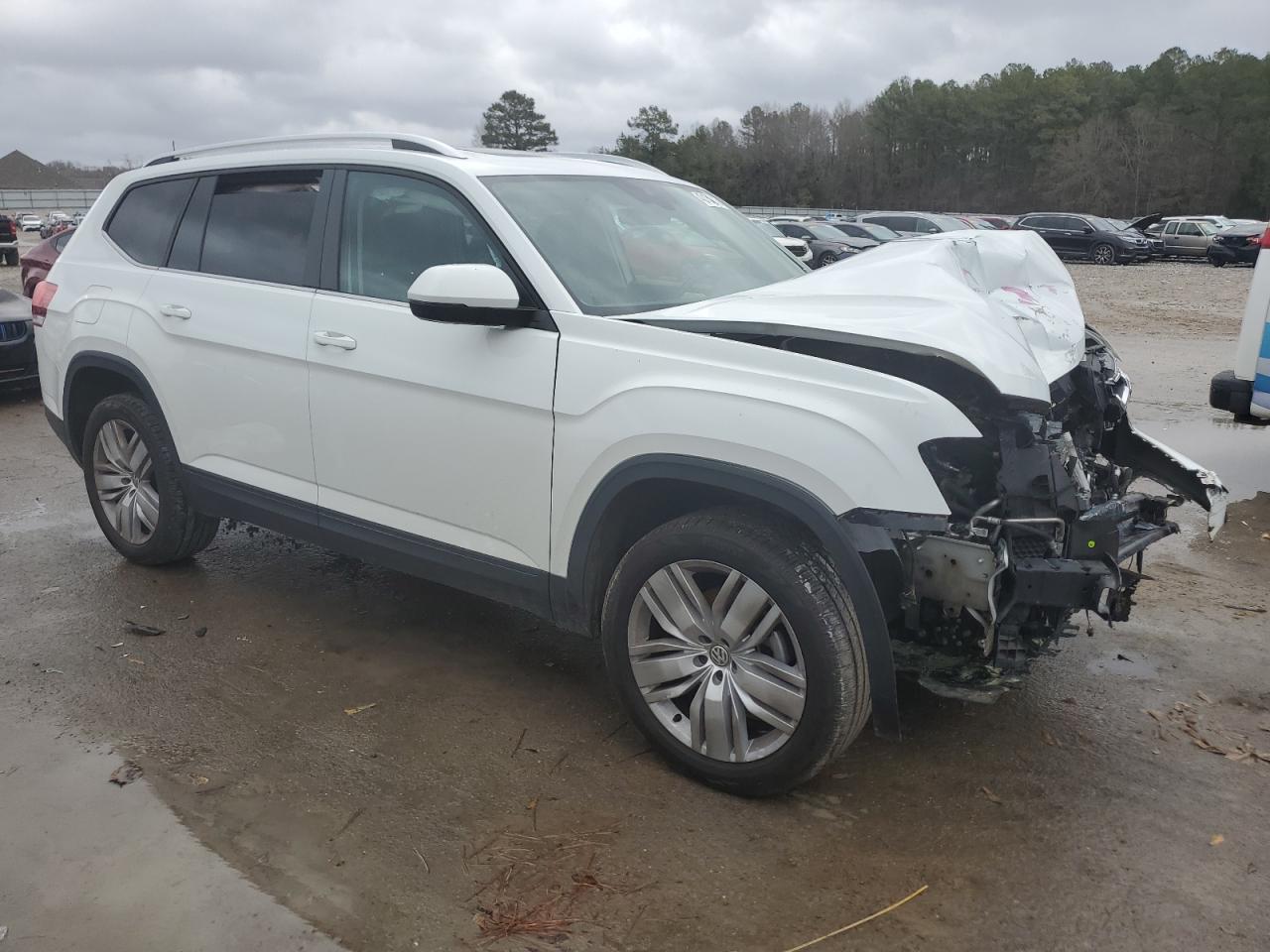 2019 VOLKSWAGEN ATLAS SE - Image 4