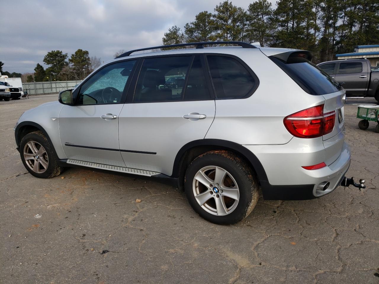 2011 BMW X5 XDRIVE3 - Фото 2