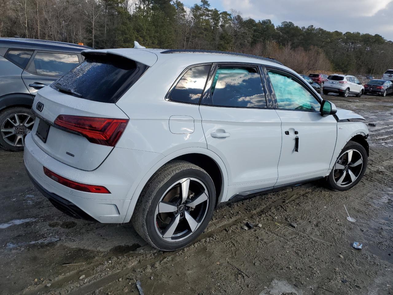 2022 AUDI Q5 PREMIUM - Фото 3