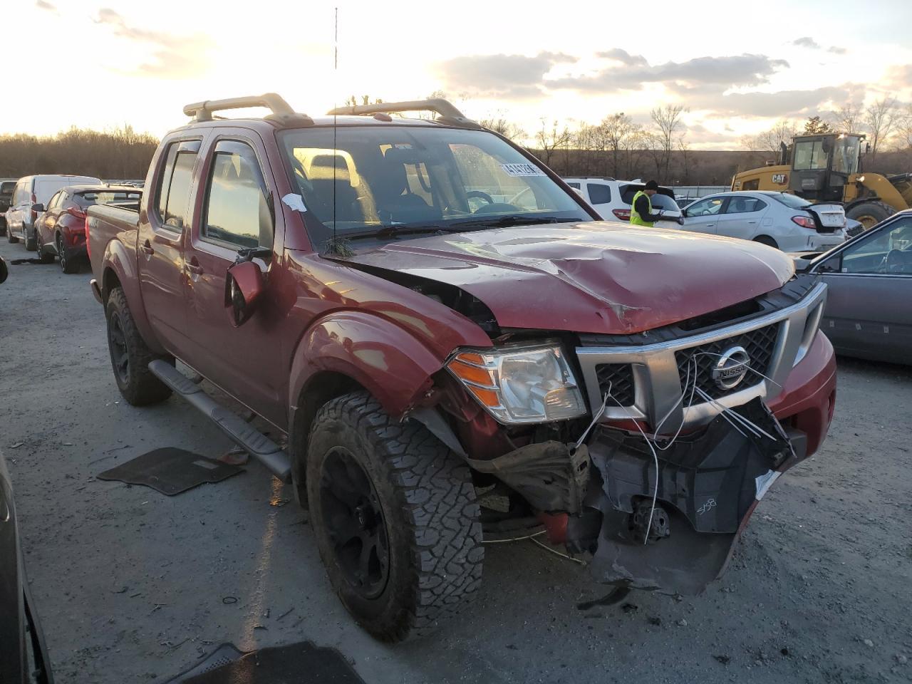 2017 NISSAN FRONTIER S - Фото 4