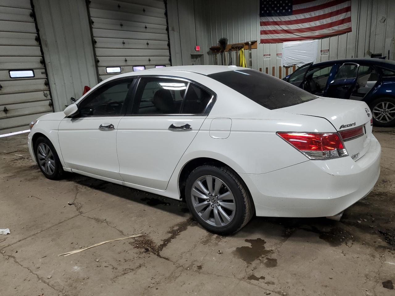 2012 HONDA ACCORD EXL - Image 2