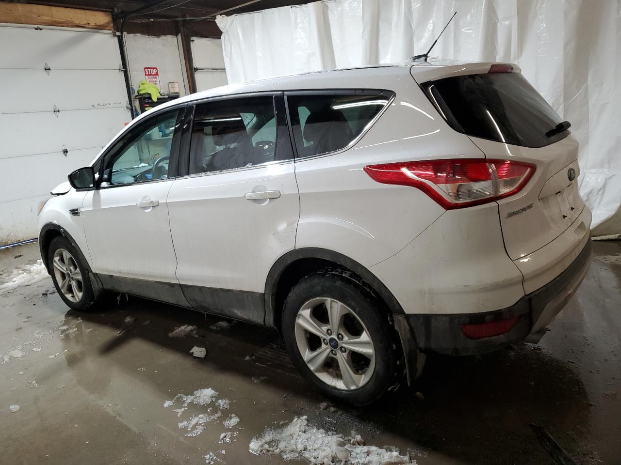 2014 FORD ESCAPE SE - Image 2