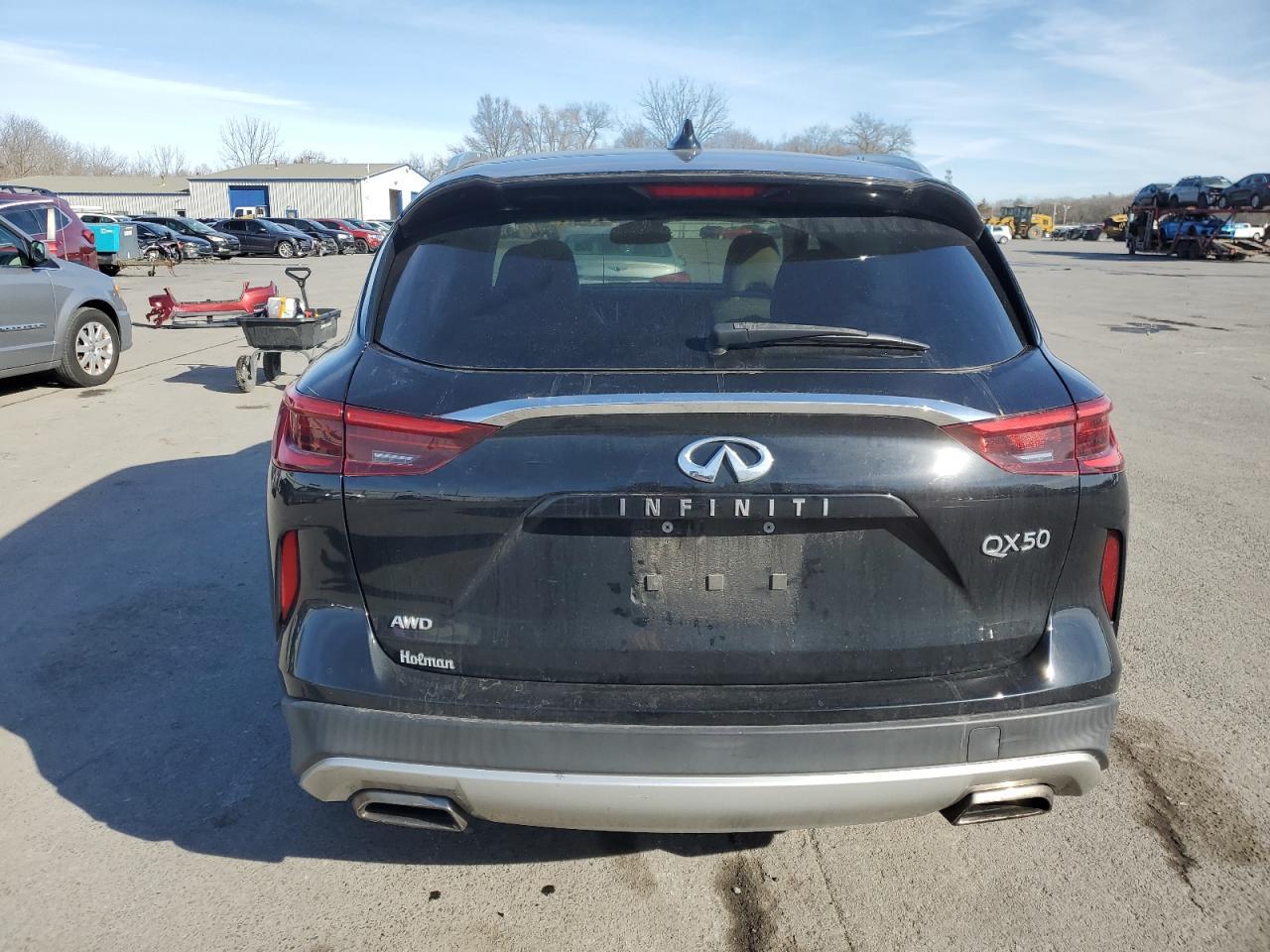 2019 INFINITI QX50 ESSEN - Image 6
