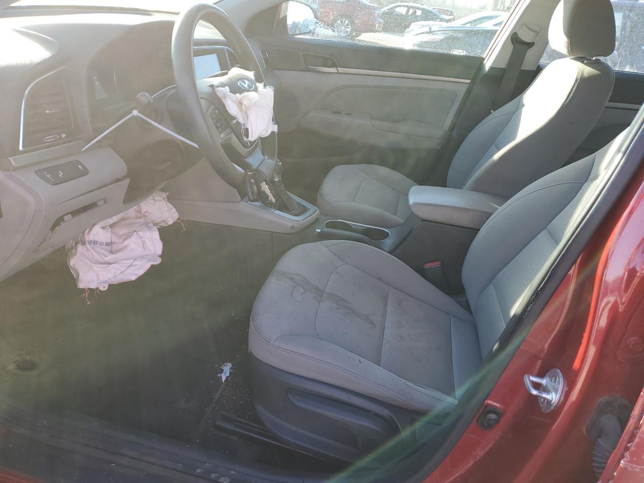 2018 HYUNDAI ELANTRA SE - Фото 7