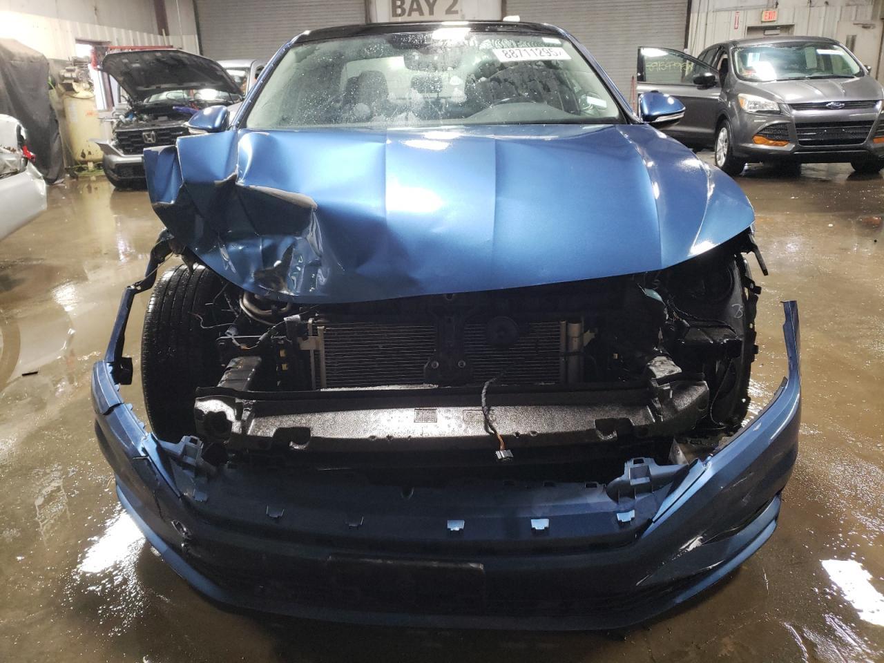 2019 VOLKSWAGEN JETTA SEL - Image 5