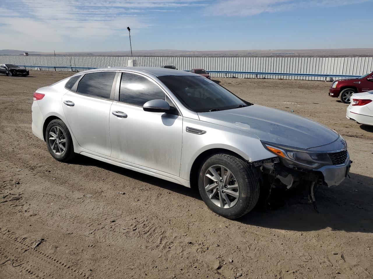 2019 KIA OPTIMA LX - Фото 4