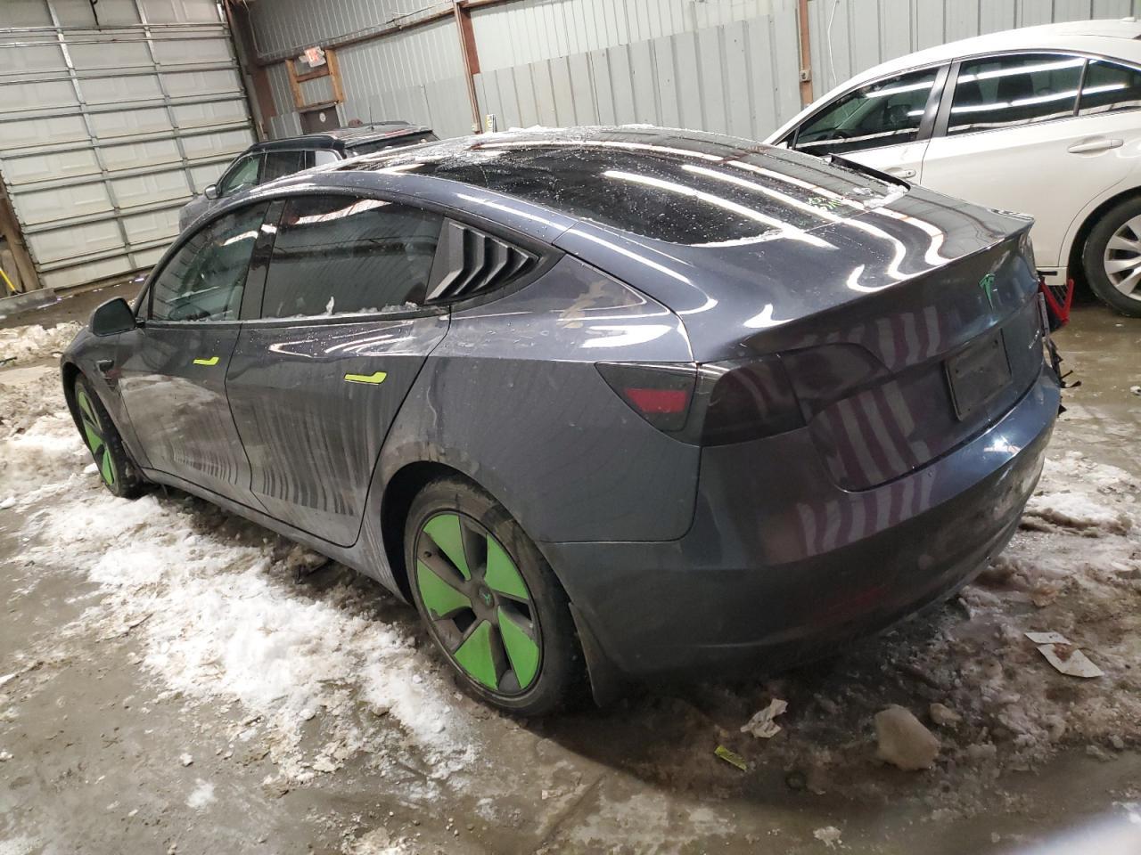 2022 TESLA MODEL 3 - Image 2
