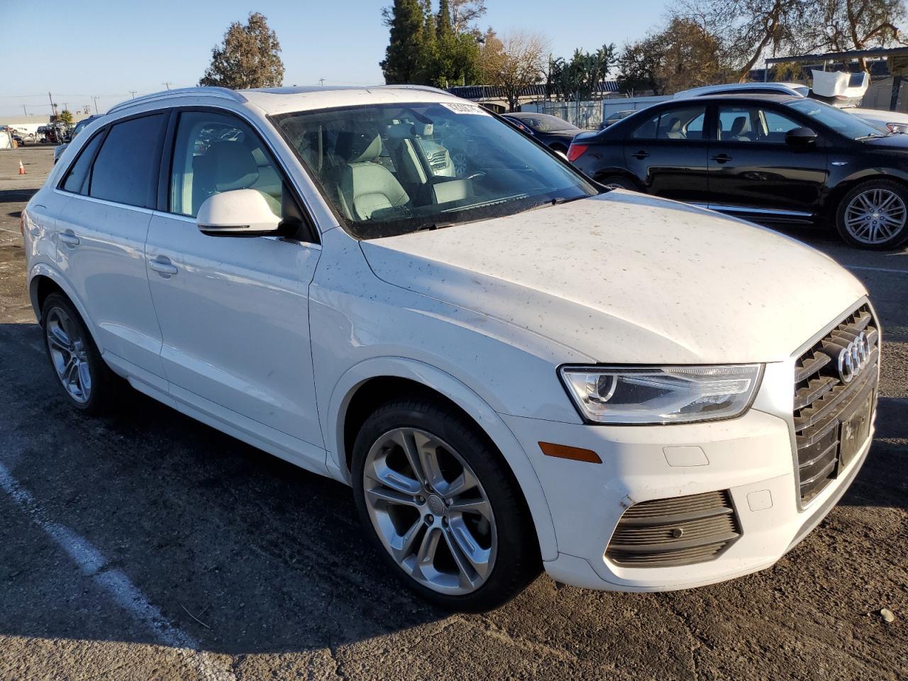 2016 AUDI Q3 PREMIUM - Image 4
