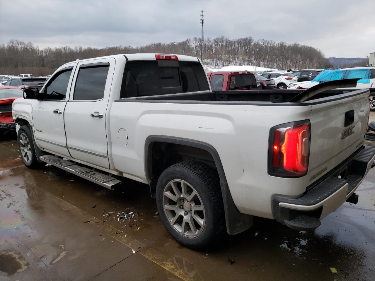2018 GMC SIERRA K15 - Фото 2