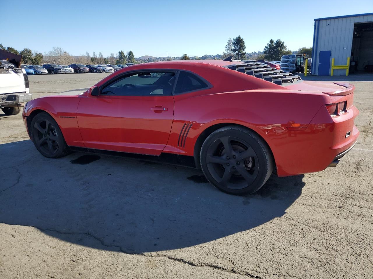 2011 CHEVROLET CAMARO LT - Image 2