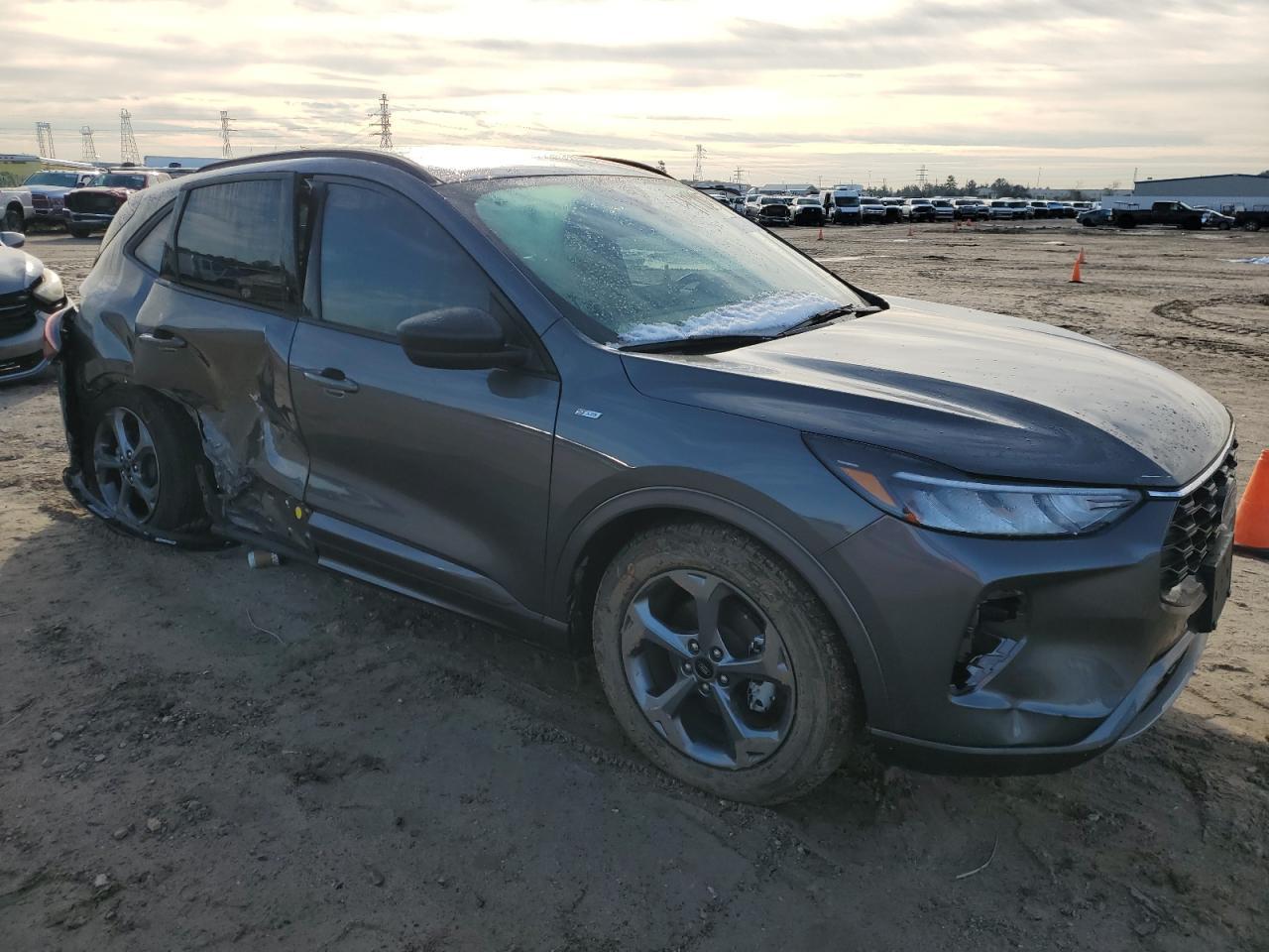 2024 FORD ESCAPE ST - Image 4