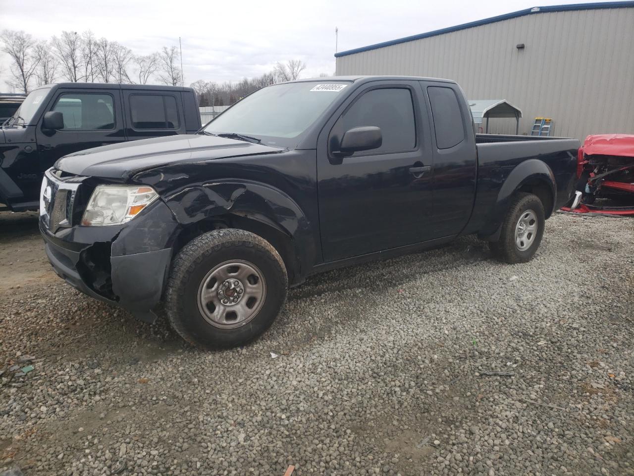 2016 NISSAN FRONTIER S