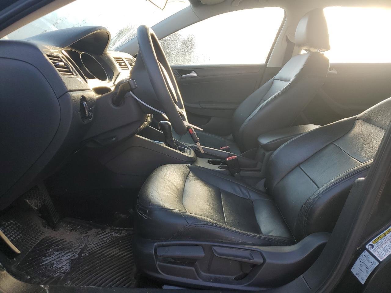 2016 VOLKSWAGEN JETTA S - Image 7