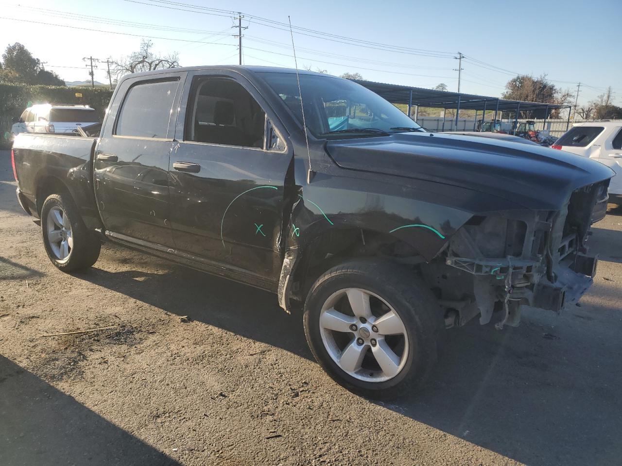 2015 RAM 1500 ST - Image 4