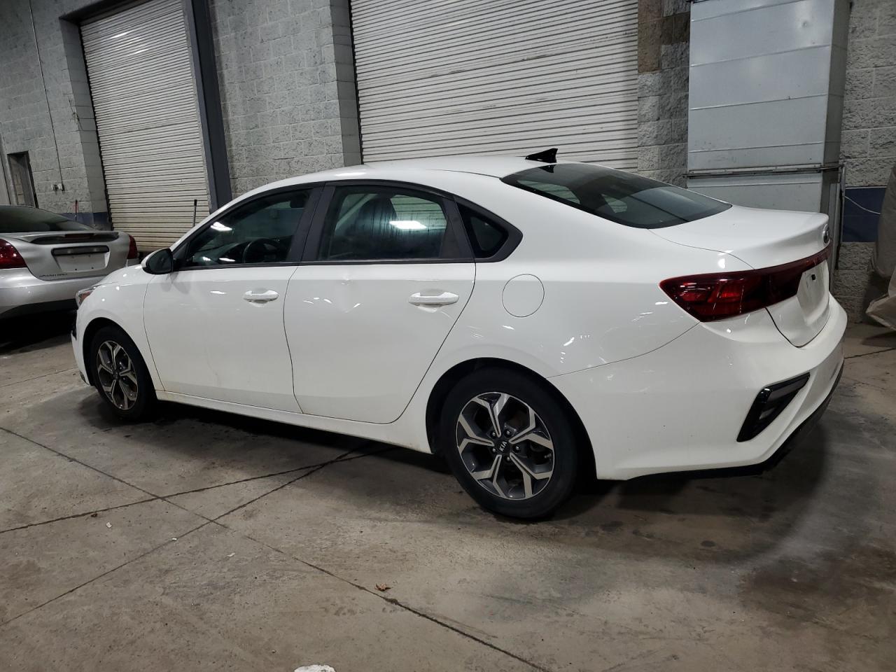 2020 KIA FORTE FE - Фото 2