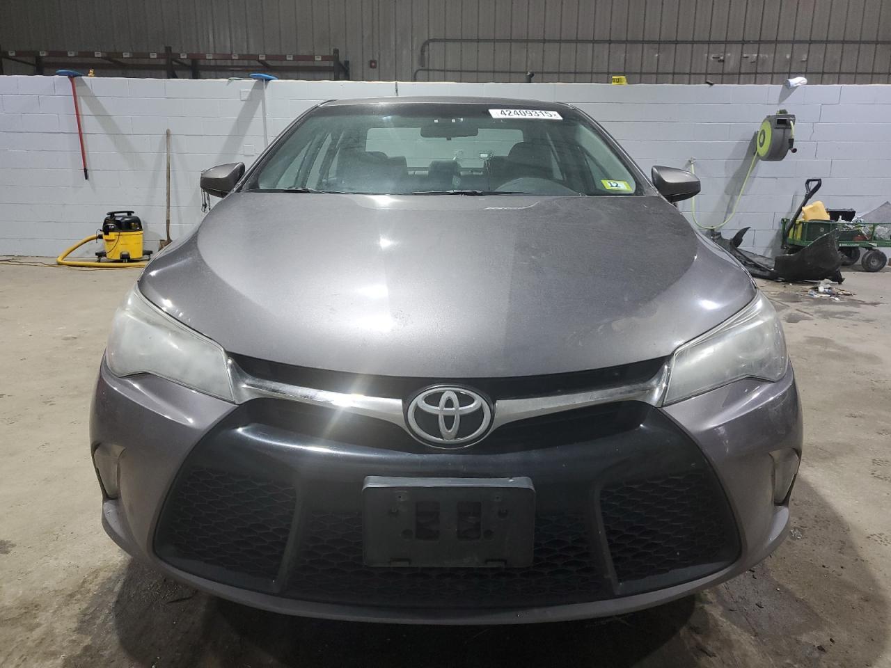 2015 TOYOTA CAMRY LE - Фото 5