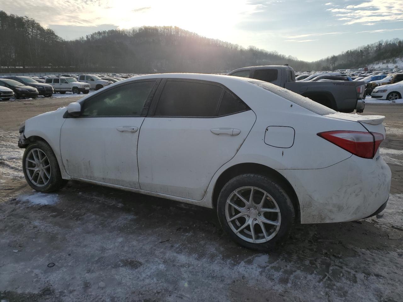 2014 TOYOTA COROLLA L - Image 2