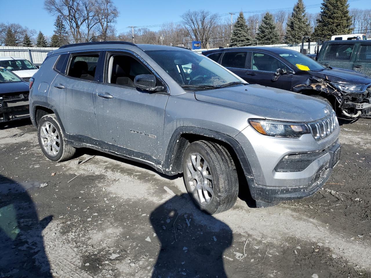 2022 JEEP COMPASS LA - Image 4