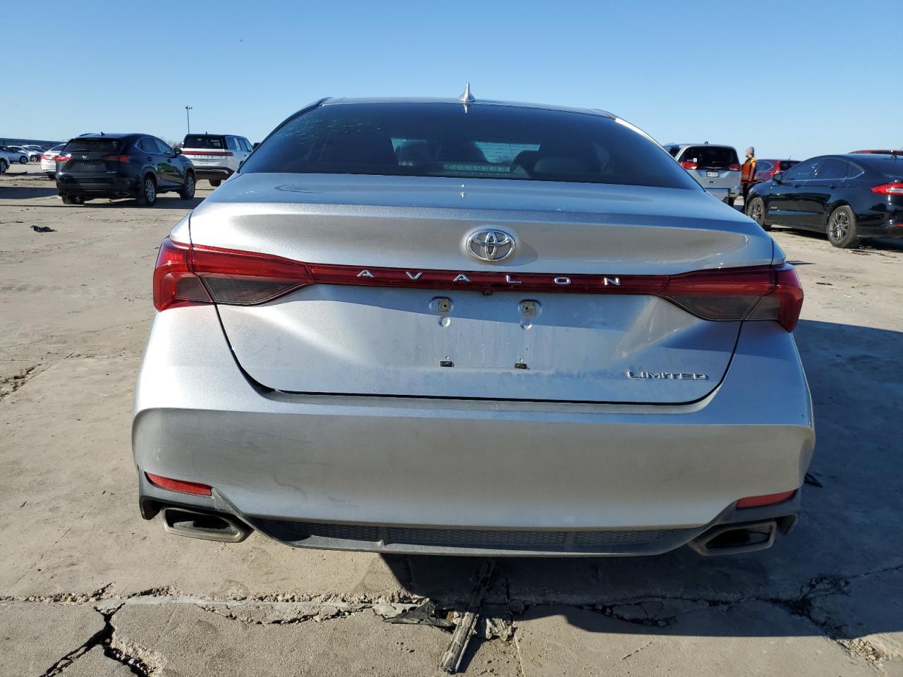 2019 TOYOTA AVALON XLE - Фото 6