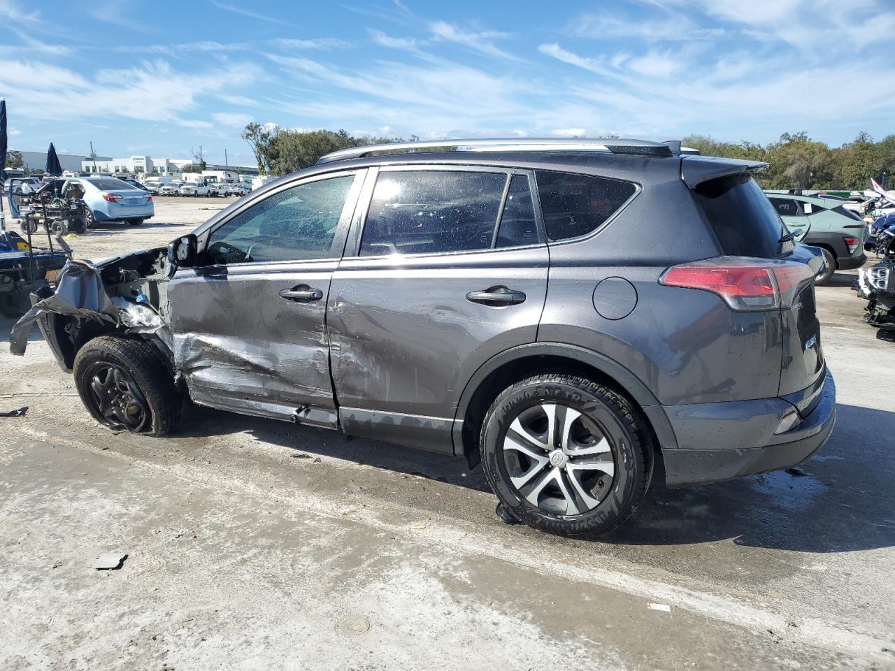 2018 TOYOTA RAV4 LE - Image 2