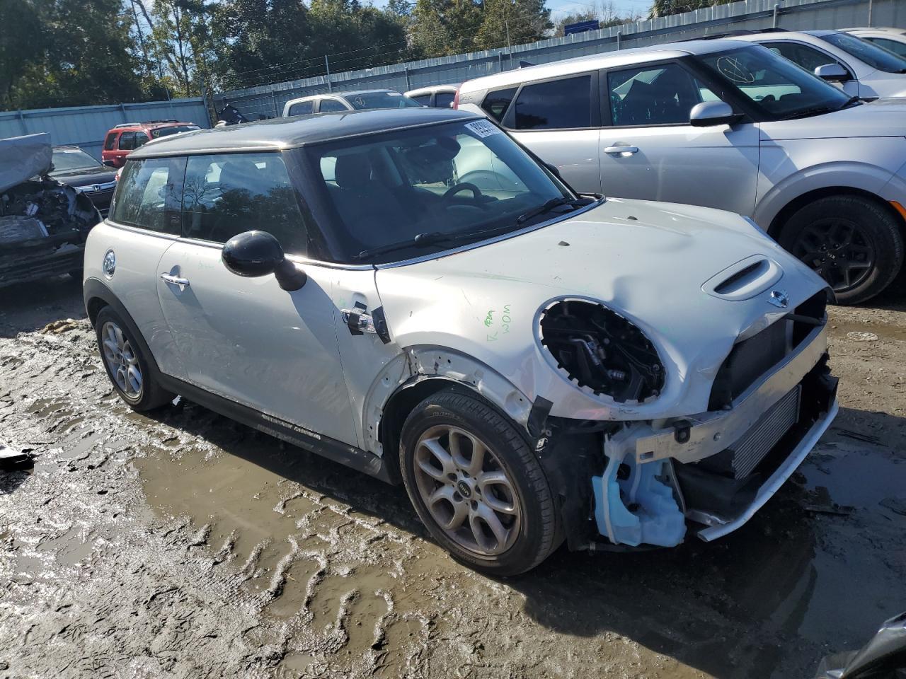 2017 MINI COOPER S - Фото 4