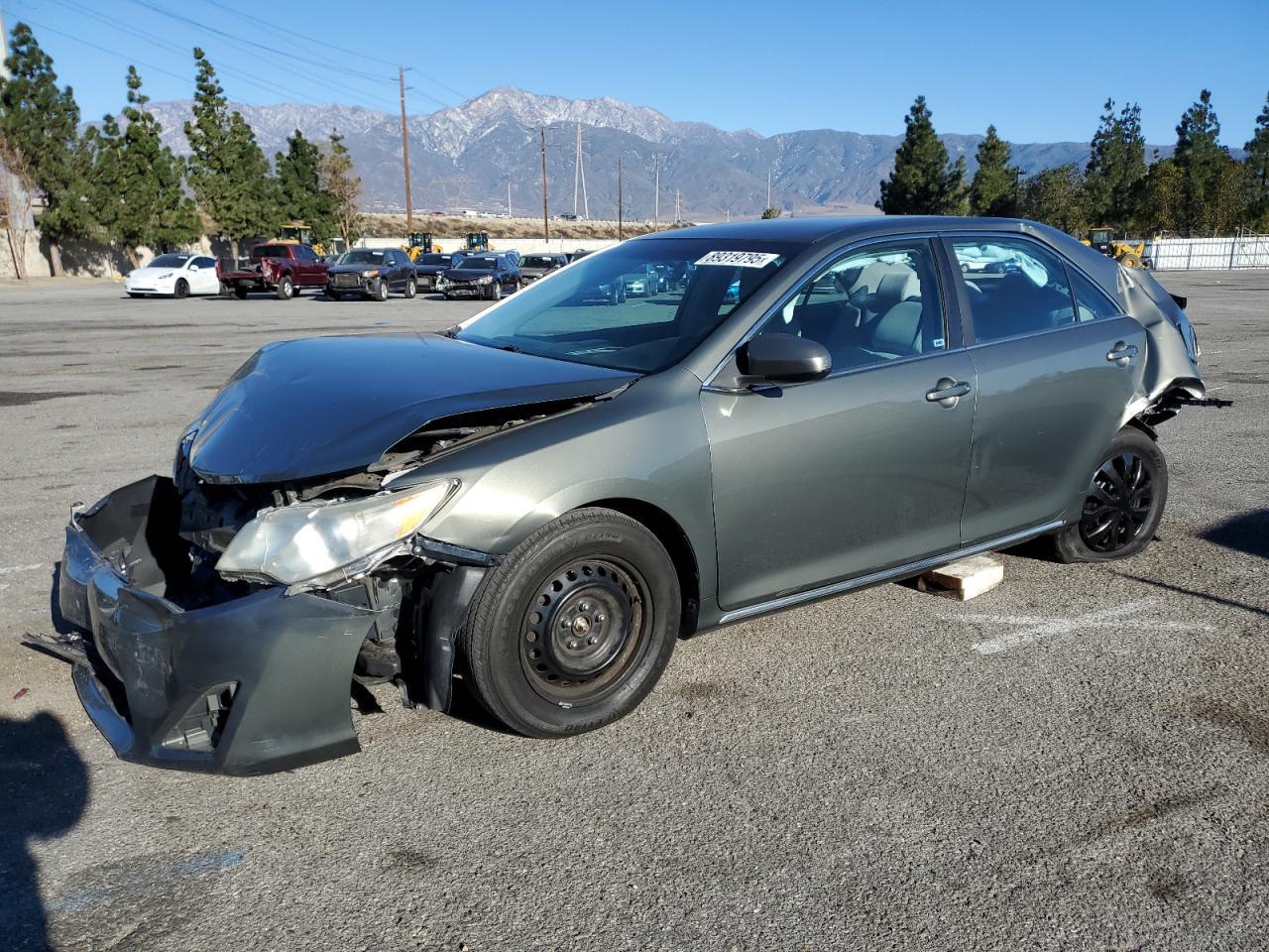 2014 TOYOTA CAMRY L