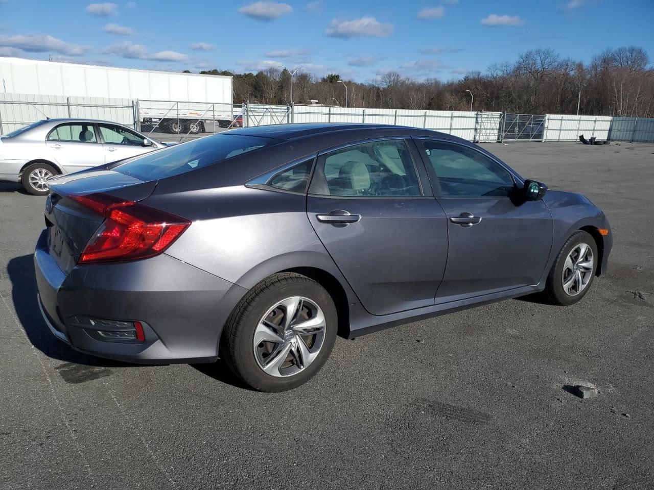 2019 HONDA CIVIC LX - Image 3