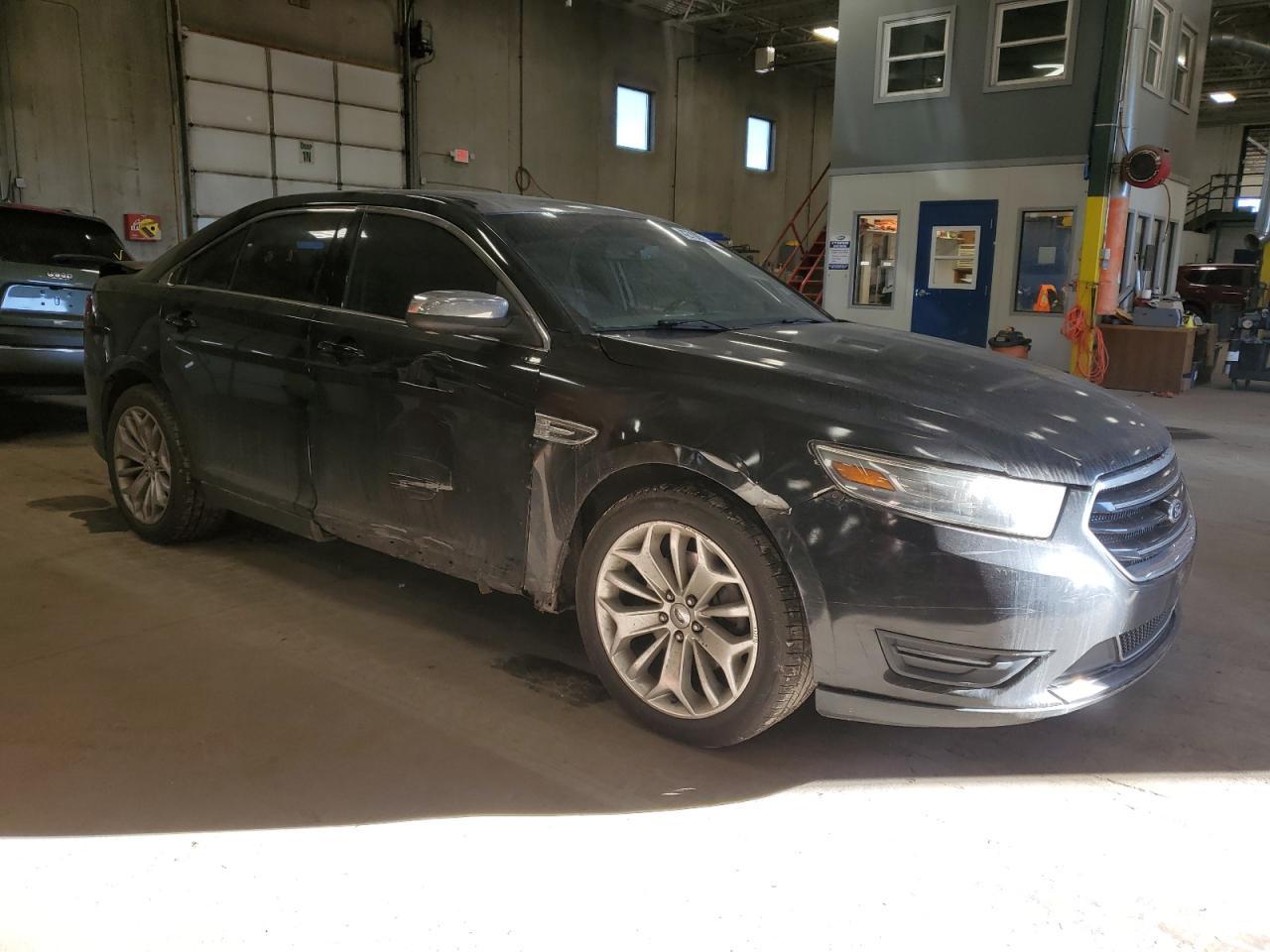 2013 FORD TAURUS LIM - Image 4