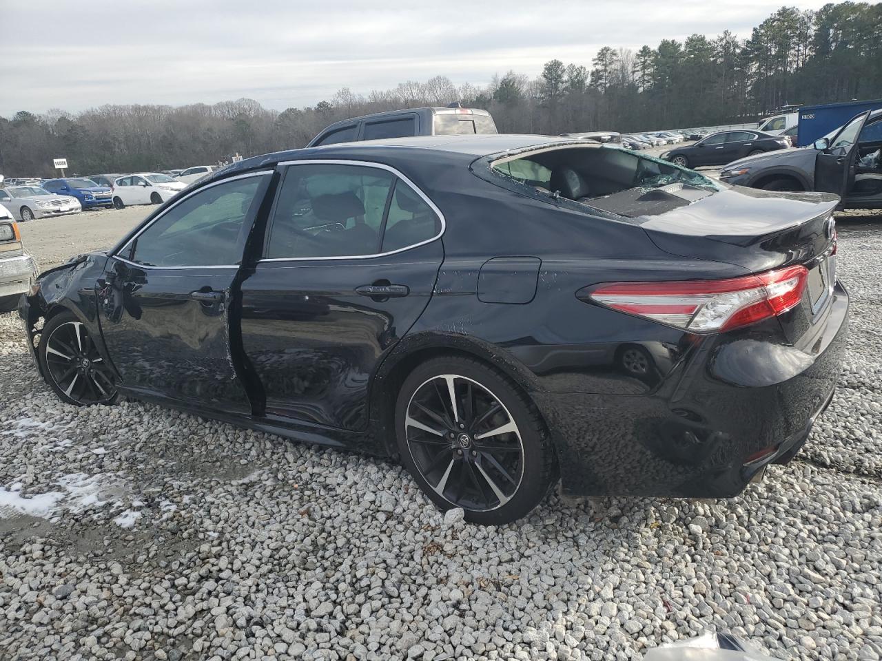 2018 TOYOTA CAMRY XSE - Фото 2