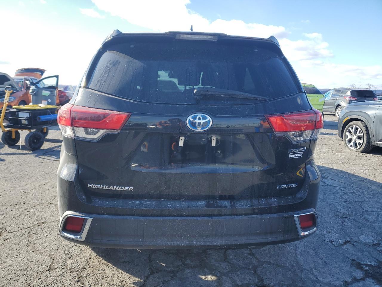 2019 TOYOTA HIGHLANDER - Фото 6