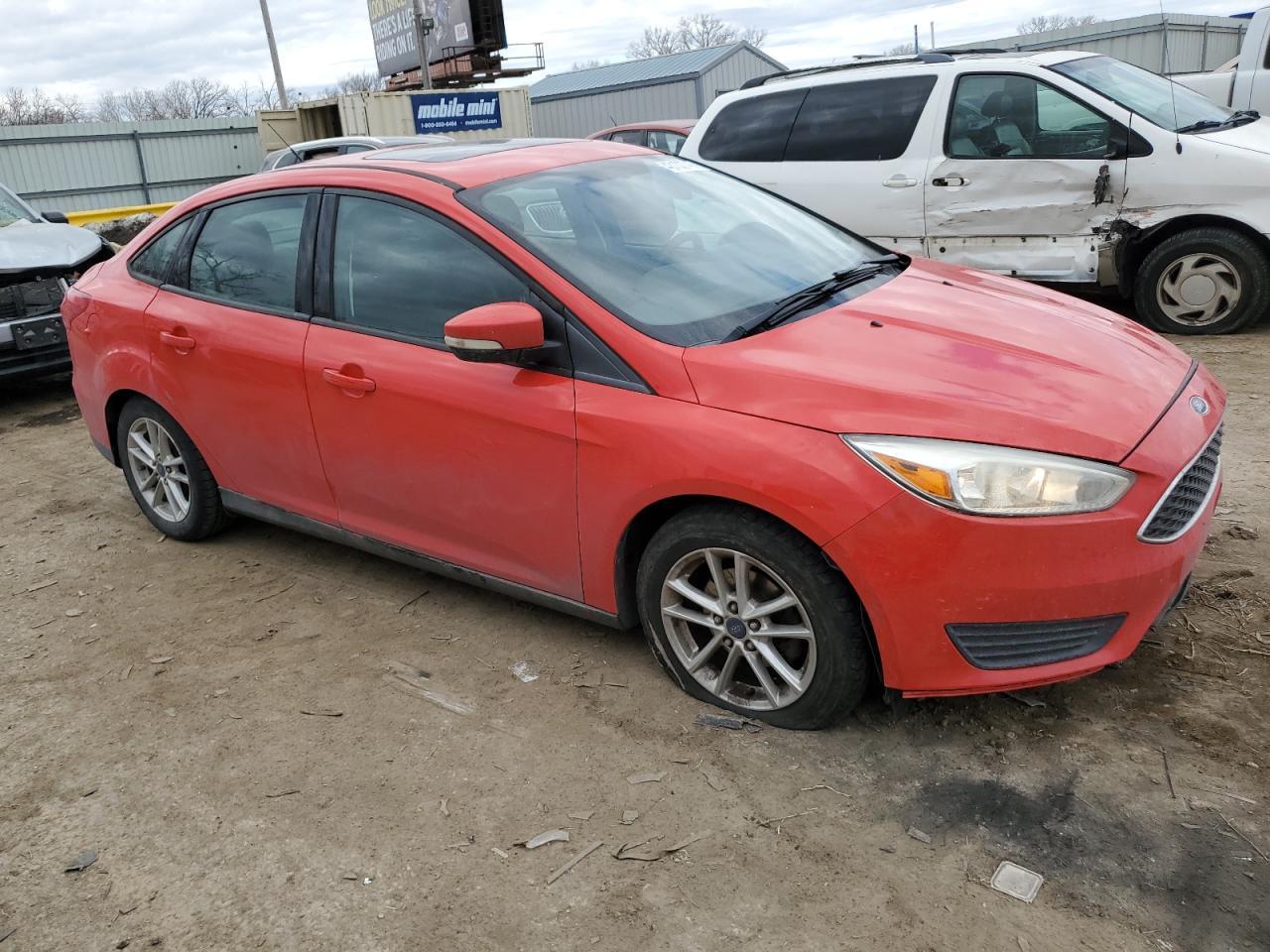 2016 FORD FOCUS SE - Image 4