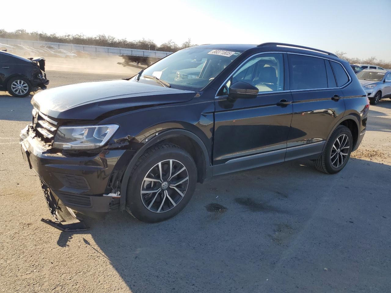 2021 VOLKSWAGEN TIGUAN SE