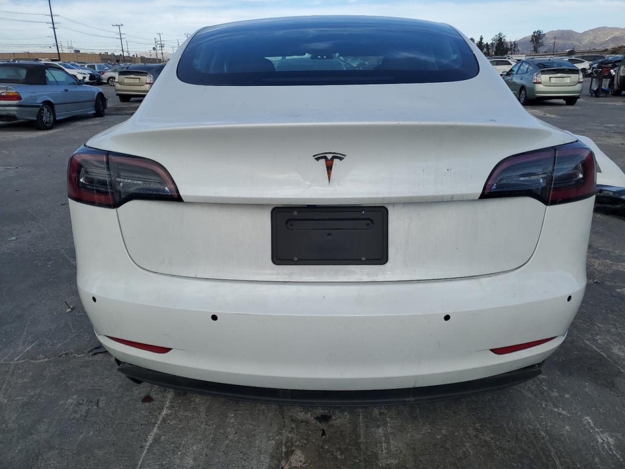 2021 TESLA MODEL 3 - Image 6