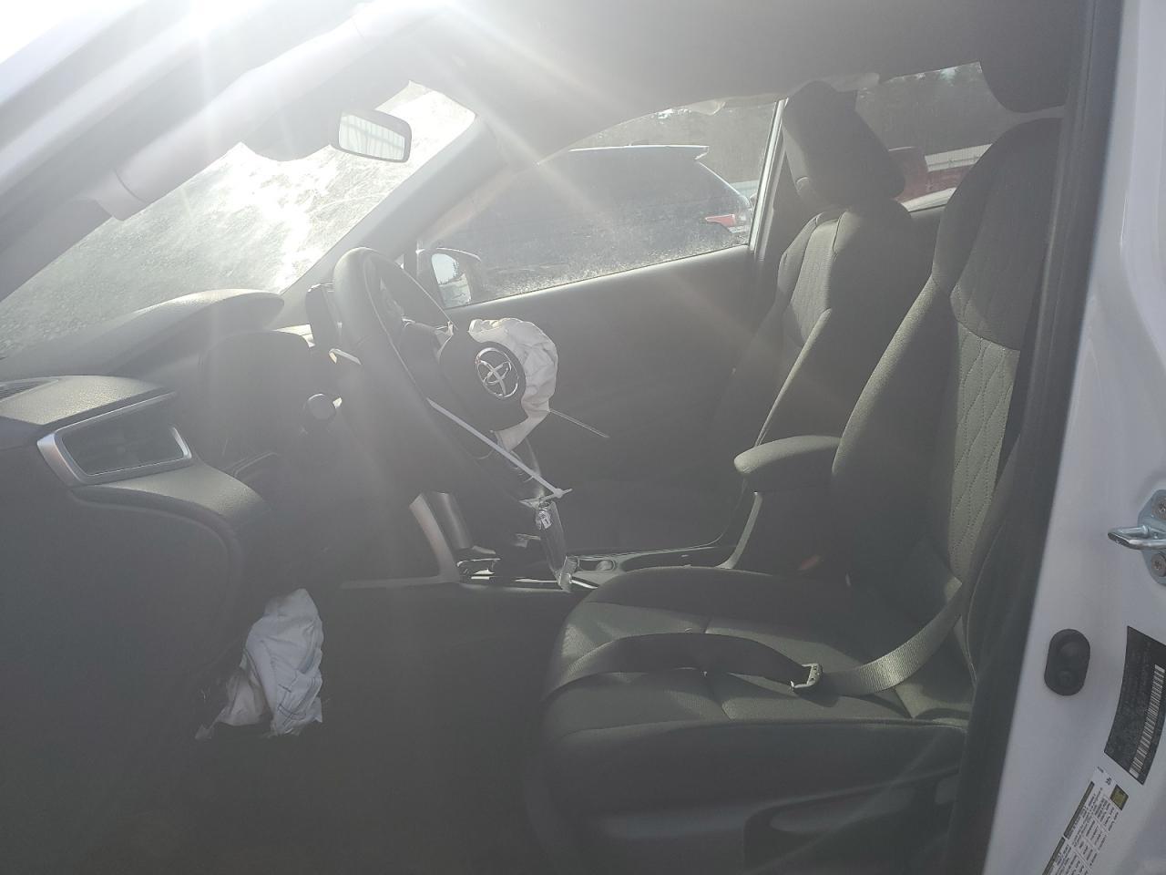 2024 TOYOTA COROLLA CR - Image 7